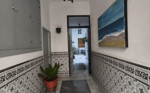 PISO DOS DORMITORIOS CASCO ANTIGUO CÁDIZ