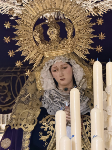 La mirada de la Virgen de las Lágrimas es el reflejo de la historia viva de Cádiz.