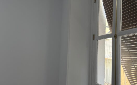 ¡OPORTUNIDAD EN EL CENTRO! Magnífico piso con reforma integral a estrenar